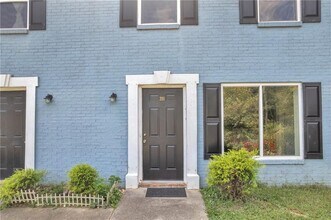 391 Charter Ct in Lawrenceville, GA - Building Photo - Building Photo