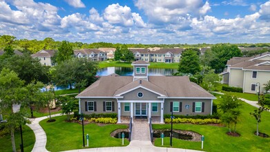 Malabar Cove Apartments in Palm Bay, FL - Foto de edificio - Building Photo