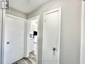 1 Balfour Pl in London, ON - Building Photo - Building Photo