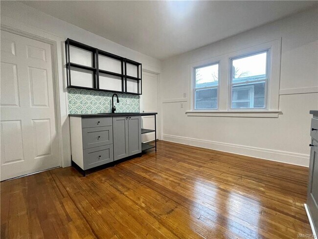 434 23rd St in Niagara Falls, NY - Building Photo - Building Photo