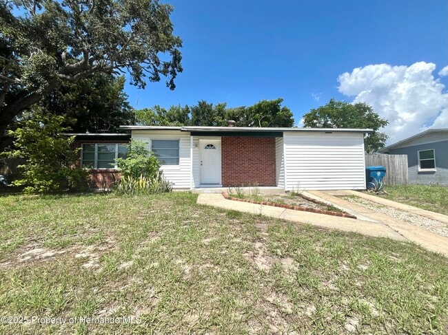 property at 1032 Marlow Ave