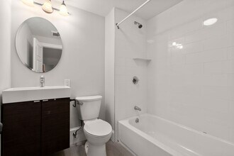 129 Sutherland, Unit House in Boston, MA - Building Photo - Building Photo