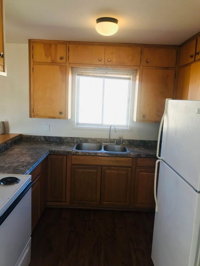 1070 US-50 in Silver Springs, NV - Building Photo - Building Photo