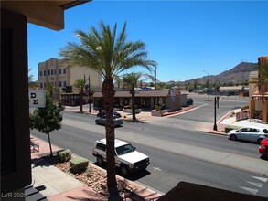 19 S Water St in Henderson, NV - Building Photo - Building Photo