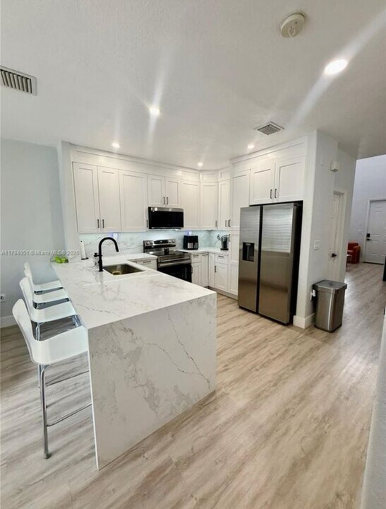 1481 SE 25th Ter in Homestead, FL - Building Photo
