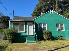 103 Hibiscus Ave, Unit 101 in Savannah, GA - Building Photo
