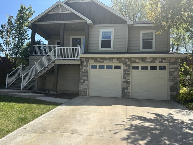 2905 E Campsite Ln in Eagle, ID - Building Photo - Building Photo