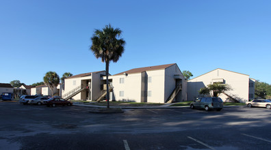 Beachwood Apartments in Jacksonville, FL - Building Photo - Building Photo