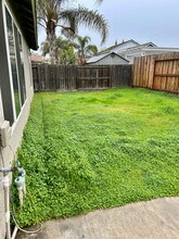 5412 Etherington Ct in Riverbank, CA - Building Photo - Building Photo