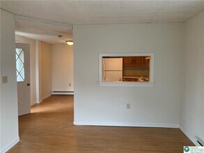 210 S Main St in Pen Argyl, PA - Building Photo - Building Photo