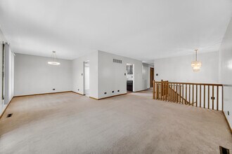 15435 Orogrande Dr in Oak Forest, IL - Building Photo - Building Photo