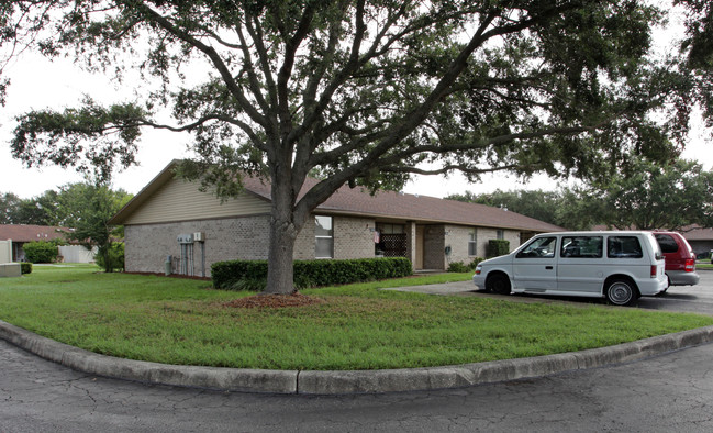 Rosewood Manor Apartments in Ellenton, FL - Building Photo - Building Photo