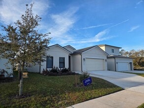 6197 Chorus Dr in Mascotte, FL - Building Photo - Building Photo