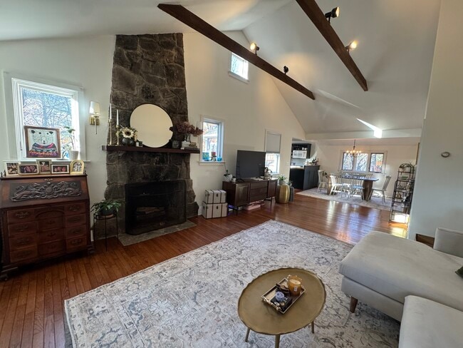 property at 22 Horseshoe Rd