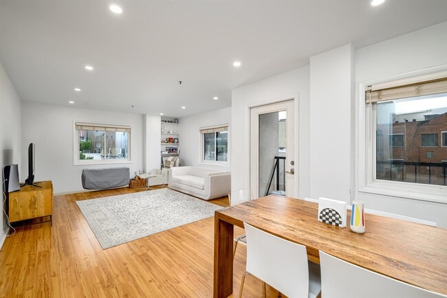 476 Monmouth St in Jersey City, NJ - Building Photo - Building Photo