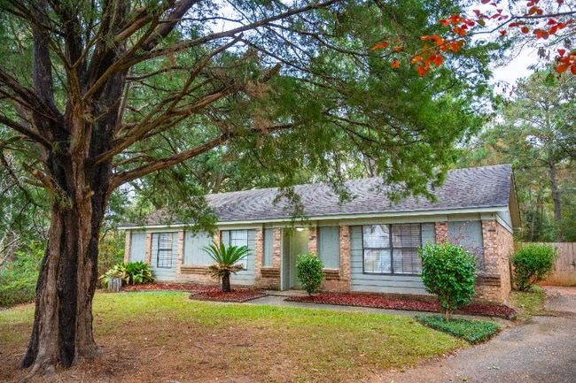 9151 McFarland Ct in Mobile, AL - Building Photo - Building Photo