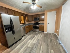 112 E 4th St in Seaford, DE - Building Photo - Building Photo