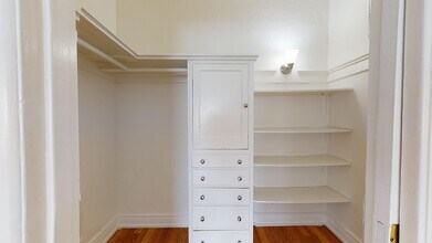 21 Westminster Ave in Los Angeles, CA - Building Photo - Building Photo