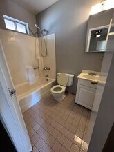 10016 N 14th St in Phoenix, AZ - Building Photo - Building Photo