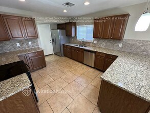 1821 E La Donna Dr in Tempe, AZ - Foto de edificio - Building Photo