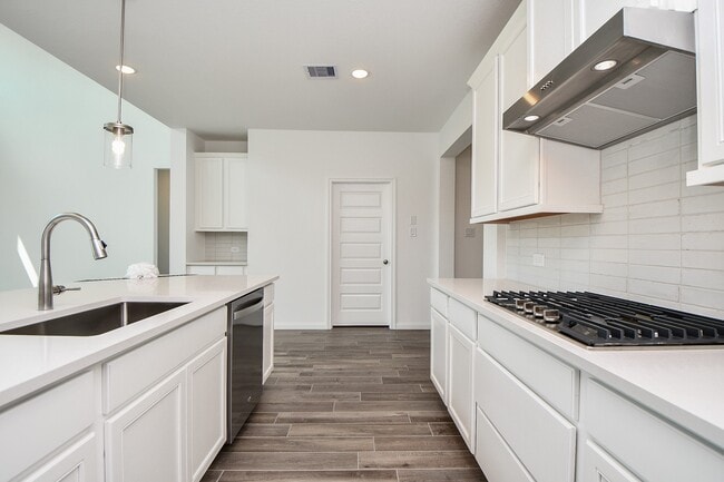 7711 Pale Petunia Trl in Katy, TX - Foto de edificio - Building Photo