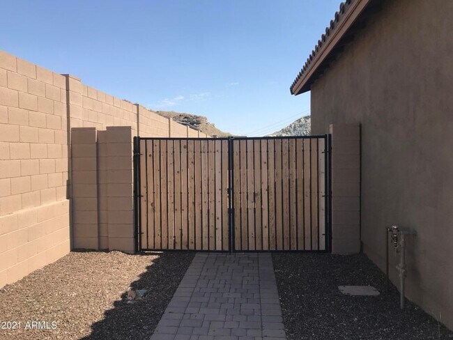 3613 W Tanglewood Dr in Phoenix, AZ - Building Photo - Building Photo