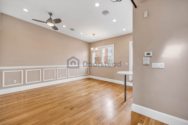868 E 4th St, Unit #3 in Boston, MA - Building Photo - Building Photo