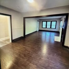 814 Dover Ave in Akron, OH - Building Photo - Building Photo