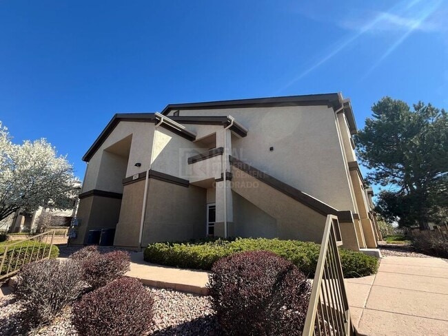 property at 3927 Riviera Grove