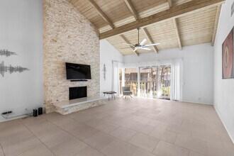 46642 Arapahoe Cir in Indian Wells, CA - Building Photo - Building Photo