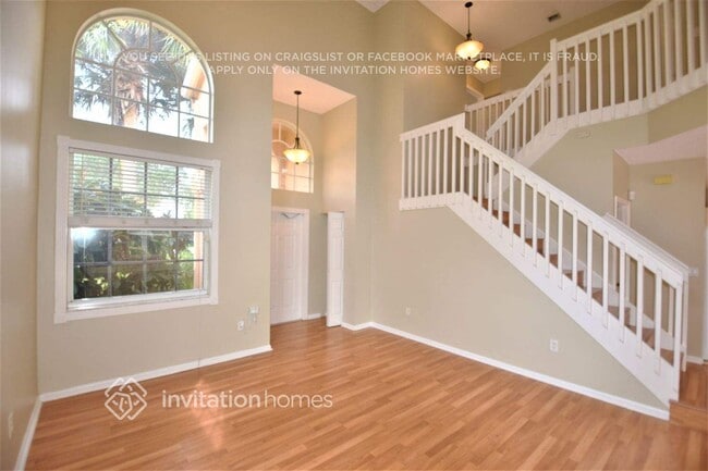 6334 Stonehurst Cir in Greenacres, FL - Building Photo - Building Photo