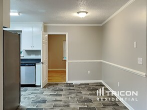 1229 Moss Acres Ct in Kannapolis, NC - Building Photo - Building Photo