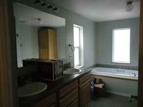 274 Horseshoe Lake Rd in Deer Park, WA - Building Photo - Building Photo