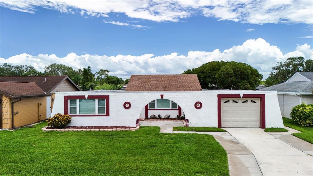 3526 Overland Dr in Holiday, FL - Building Photo