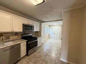 4016 32nd St in Lubbock, TX - Building Photo - Building Photo