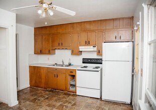 1077 Donegal Springs Rd in Mount Joy, PA - Building Photo - Building Photo