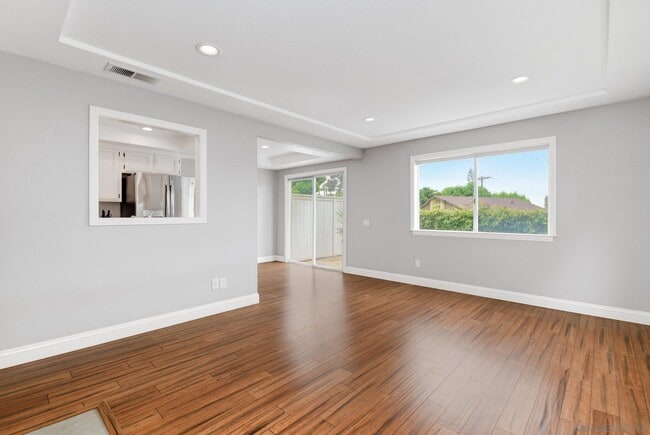 418 Summer View Cir in Encinitas, CA - Building Photo - Building Photo