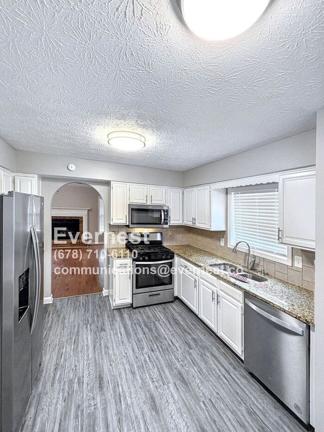 460 Ward Rd in Ellenwood, GA - Building Photo - Building Photo