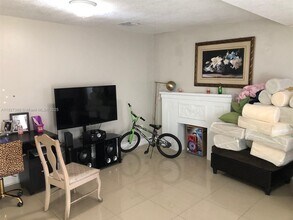 2232 SW 11th St in Miami, FL - Building Photo - Building Photo