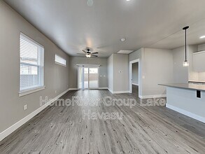 2705 Palisades Dr in Lake Havasu City, AZ - Building Photo - Building Photo