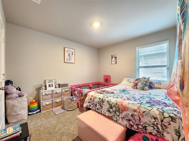 property at 13912 Great Pnes Ct