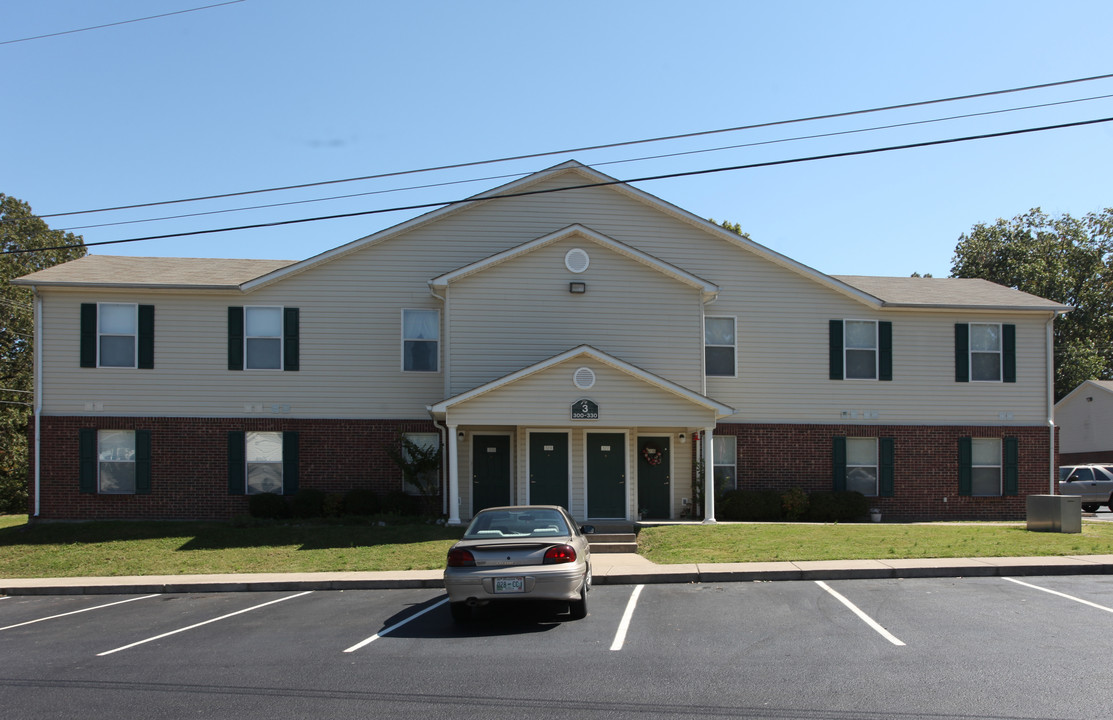 Madison Ridge Apartments in Dickson, TN - Building Photo