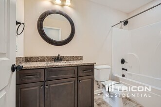 922 Ashton Park Dr SW in Mableton, GA - Building Photo - Building Photo