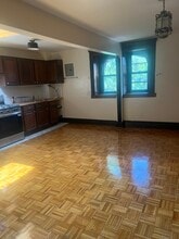 582 Saint Marks Ave, Unit 4 in Brooklyn, NY - Building Photo - Building Photo