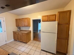 28 Myrtle Ave in Middletown, NY - Building Photo - Building Photo
