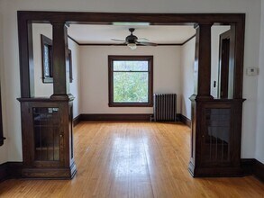 1525 Elliot Ave, Unit 1 in Minneapolis, MN - Building Photo - Building Photo