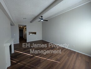 11031 E 14th Ct in Tulsa, OK - Building Photo - Building Photo