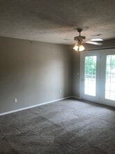 1040 S Clifton Ave in Springfield, MO - Building Photo - Building Photo
