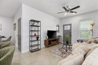 101 S 50th St in Temple, TX - Building Photo - Building Photo