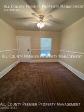 511 S Dollins Ave in Orlando, FL - Building Photo - Building Photo